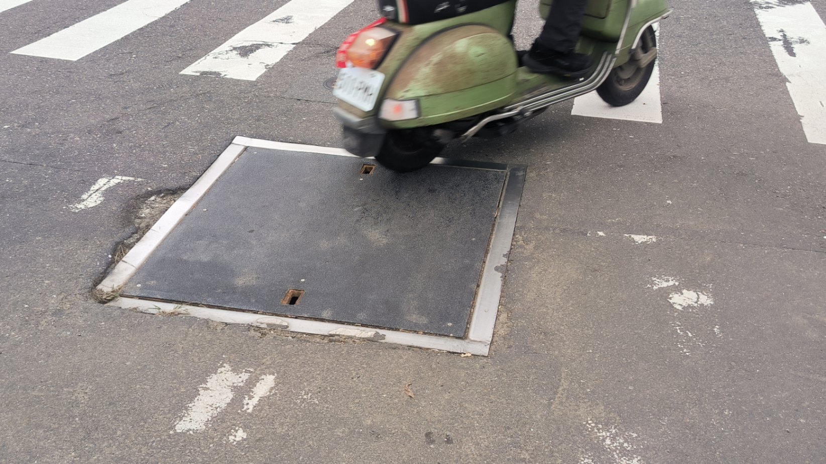 車道止滑板